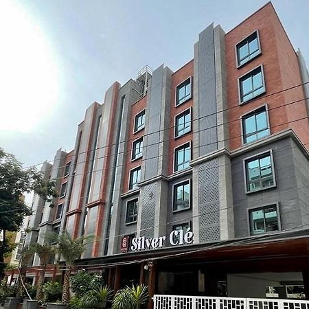 Hotel Silver Cle Hyderabad Exterior photo