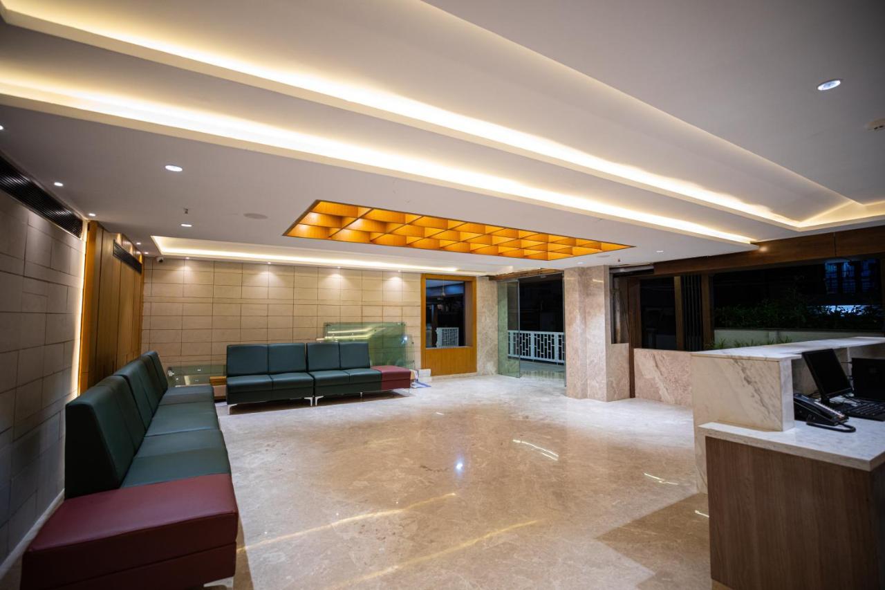 Hotel Silver Cle Hyderabad Exterior photo